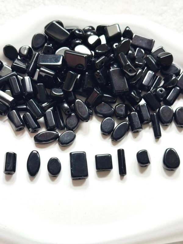 【Others】B509 – Black Color Beads Mix