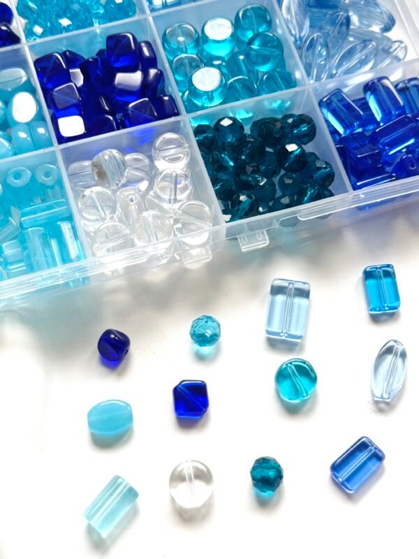 【Others】B508 – Blue Color Beads Set