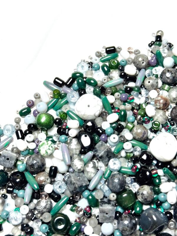 【Mixed beads】C145 - Enchanted Wood