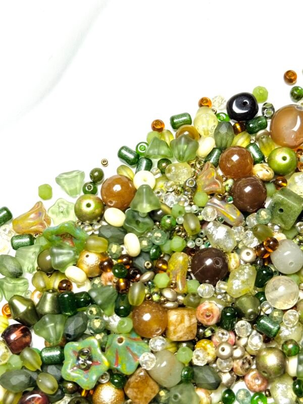 【Mixed beads】C146 - Woodland Treasures