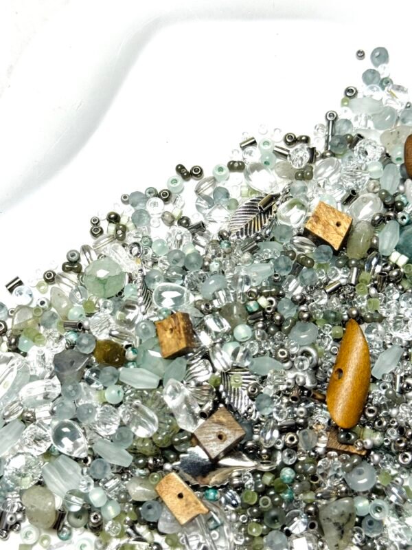 【Mixed beads】C150 - Moonlit Moss