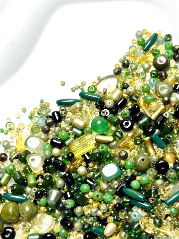 【Mixed beads】C161 - Gilded Grove