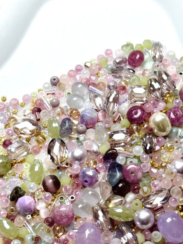 【Mixed beads】C224 - Whispering Serenity