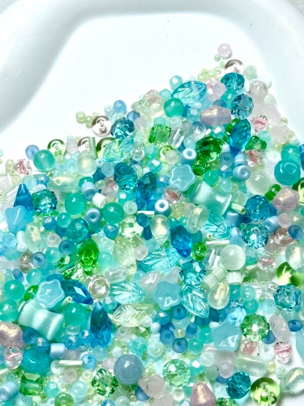 【Mixed beads】C331 - Lotus in the Mist