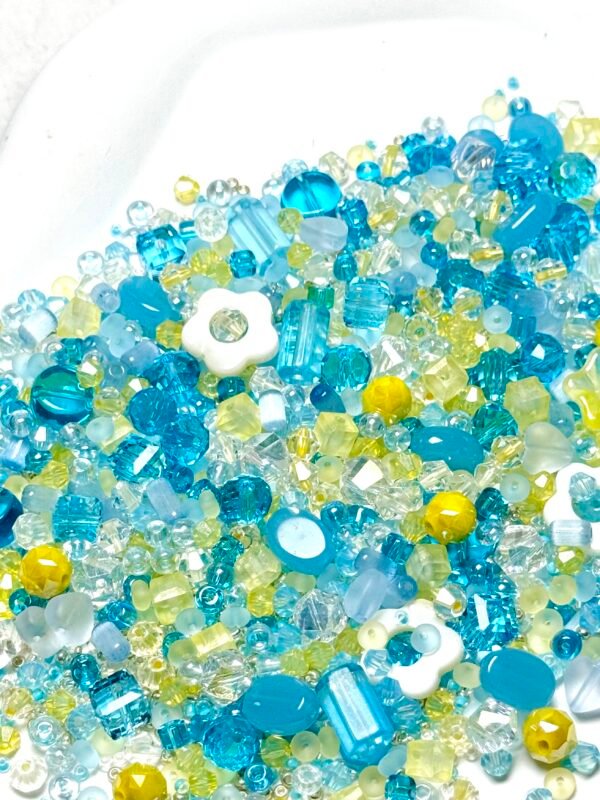 【Mixed beads】C494 - Blue Lemonade