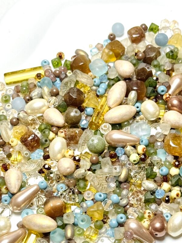 【Mixed beads】C502 - Meadow Breeze