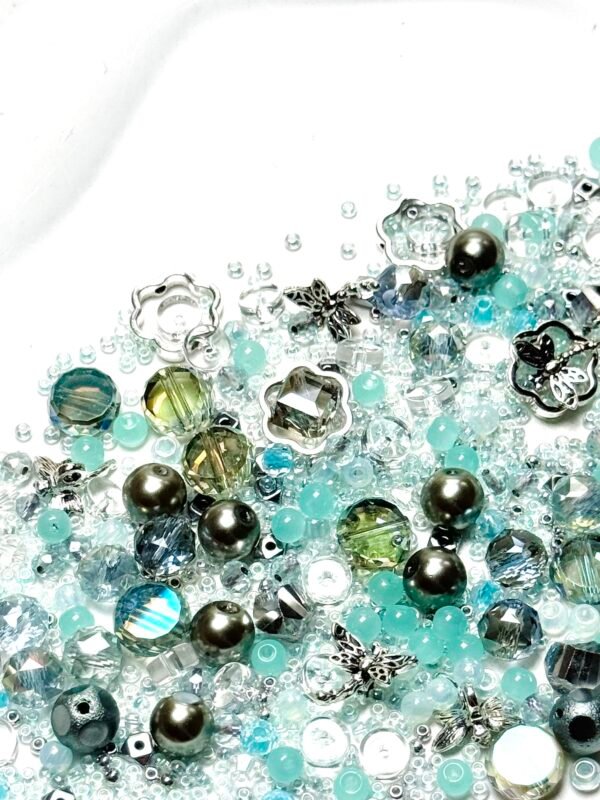 【Mixed beads】C667 - Silver Lagoon