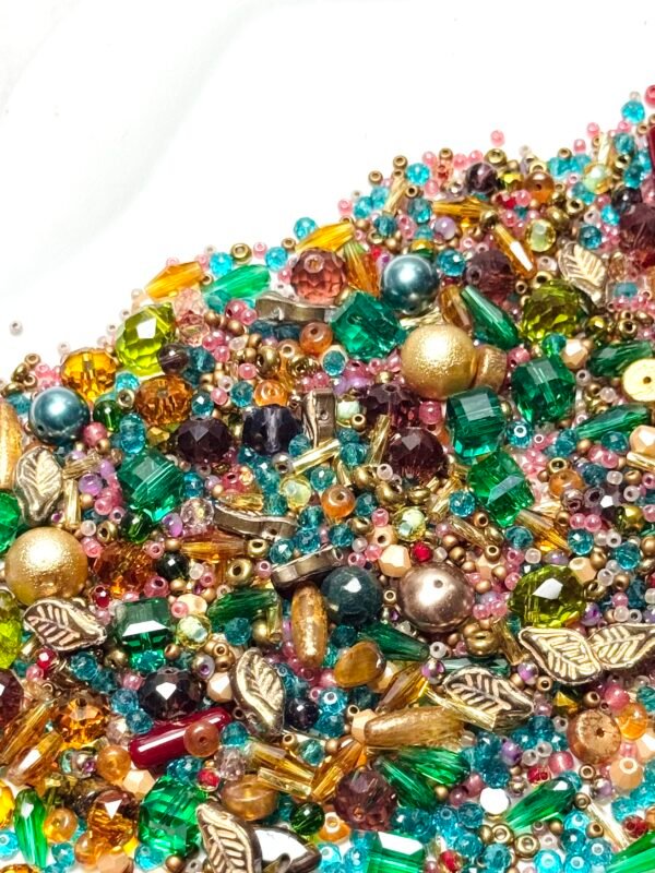 【Mixed beads】C552 - Emerald Fiesta