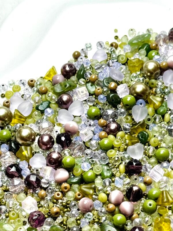 【Mixed beads】C565 - Forest Lavender