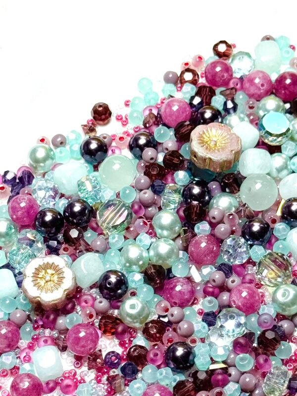 【Mixed beads】C749 - Mint Souffle