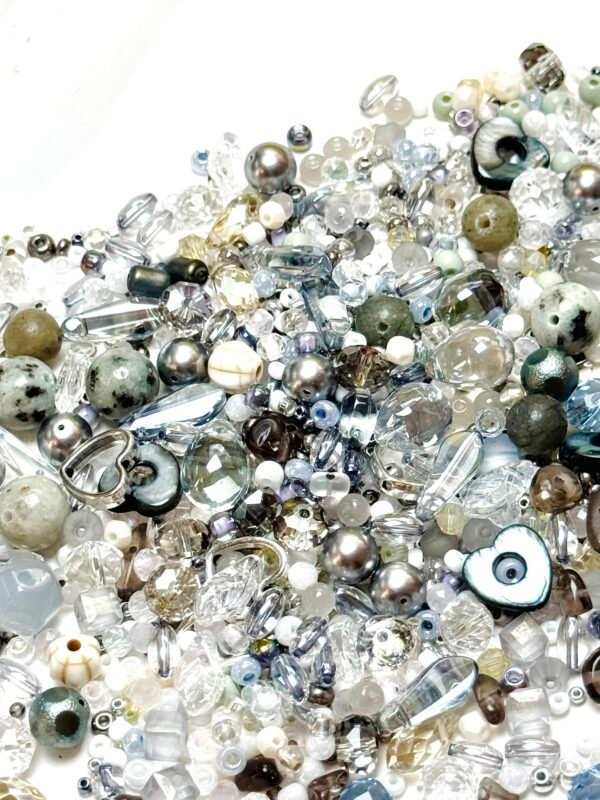 【Mixed beads】C813 - Smoky Clear