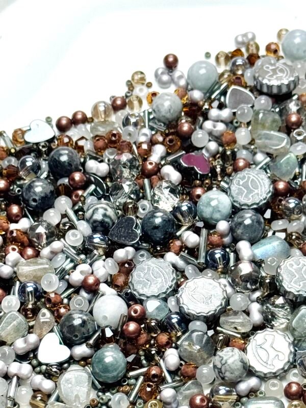 【Mixed beads】A06 - Silver Rust