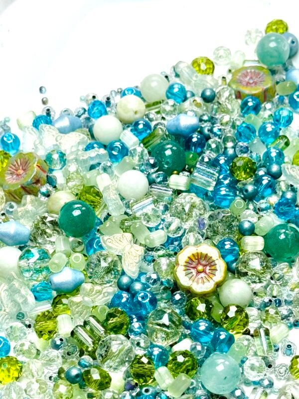 【Mixed beads】A12 - Blue Sprout