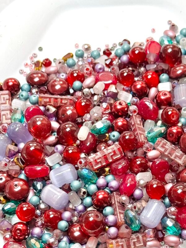 【Mixed beads】A73 - Lady Burgundy