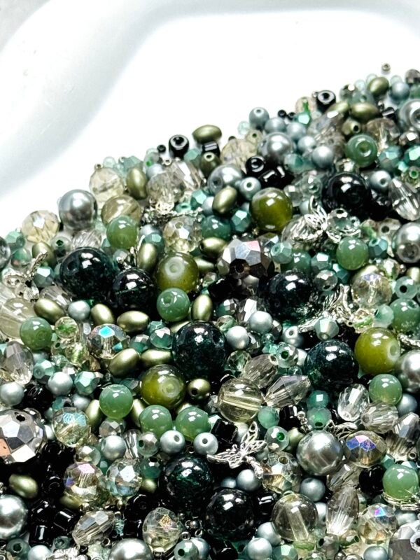 【Mixed beads】A92 - Night Fern
