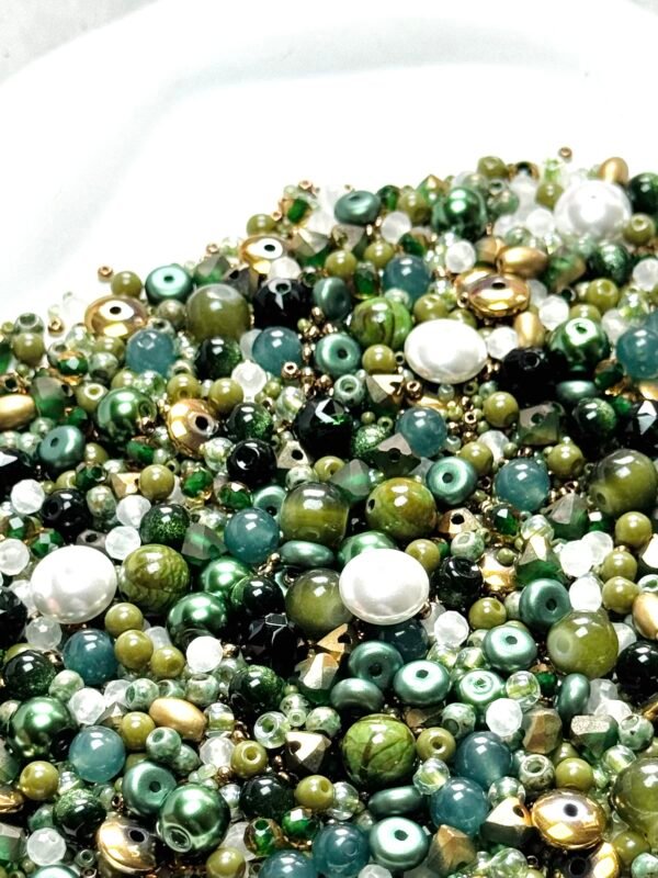 【Mixed beads】A125 - Emerald Dust